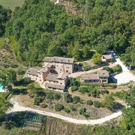 Stunning In Camerino With Outdoor Swimming Pool, Wifi And 1 Bedrooms * Crispiero