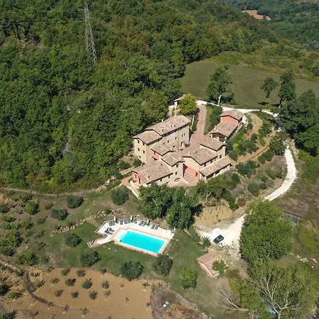 Stunning In Camerino With Outdoor Swimming Pool, Wifi And 1 Bedrooms * Crispiero